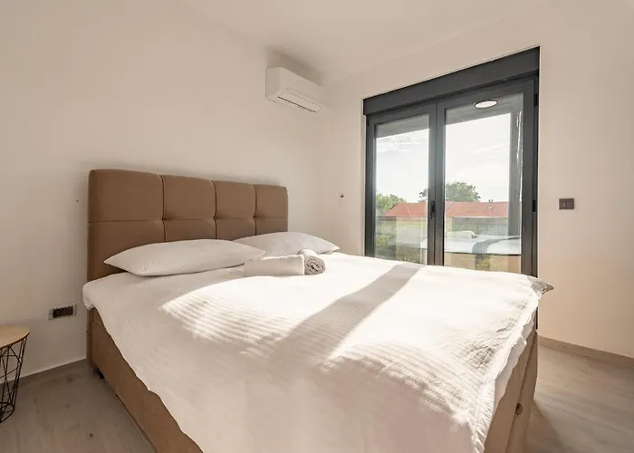 Vikendica Beautiful In