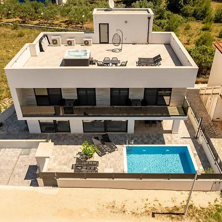 بيت للعطل Beautiful In فير